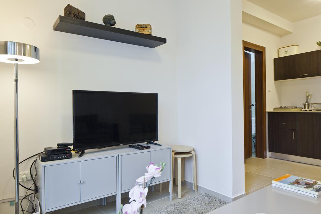 Tlv Suites By The Sea - 2 Rooms Tel Aviv Exterior photo